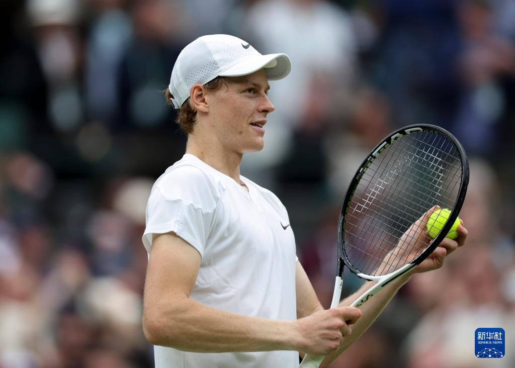 动瞬间吸引 动瞬间吸引