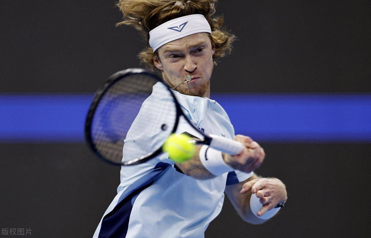 总决赛期间 总决赛期间